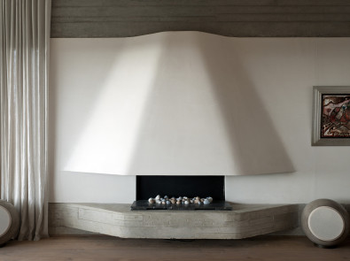 Luigi Rosselli, Concrete Fireplace, Curved Fireplace, Curved Fireplace