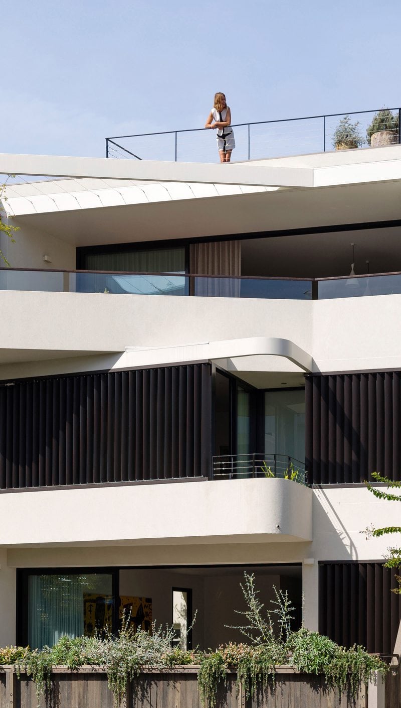 Curved Terrace, Balconies, External adjustable louvres, Concrete
