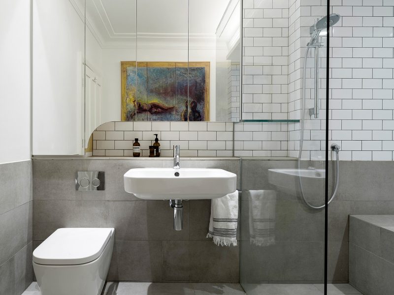 Metro Style Ceramic Tiled Bathroom, Curved Cabinet, Curved Mirror, Vanity